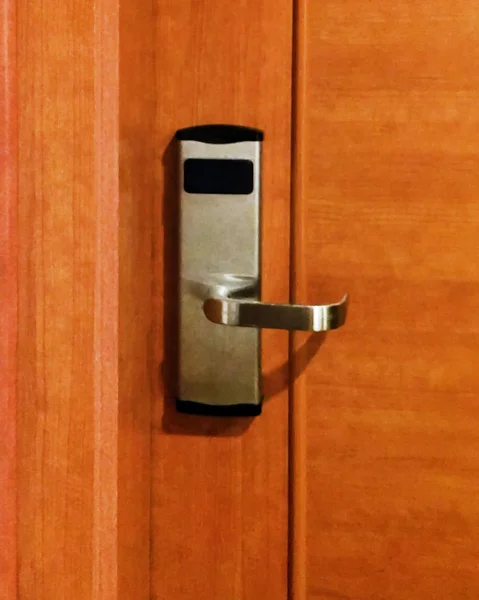 Lock Metal Handle Card Reader Wooden Door Close — Stock Photo, Image