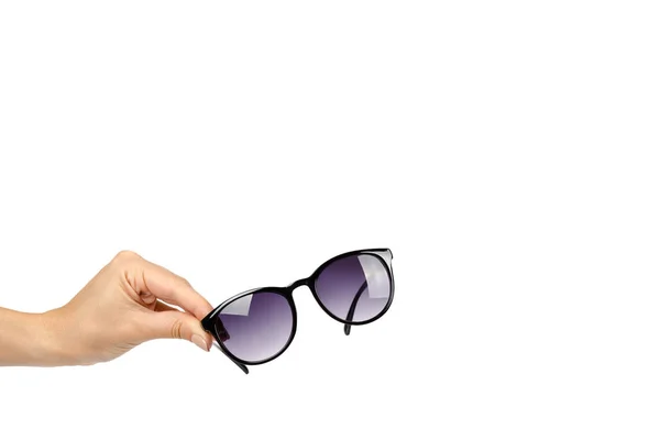 Elegantes Gafas Sol Plástico Con Mano Aislada Sobre Fondo Blanco — Foto de Stock