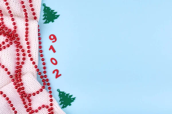 Νέο Έτος 2019 Σύνθεση Αριθμό Λευκό Μάλλινο Κασκόλ Κόκκινες Χάντρες — Φωτογραφία Αρχείου