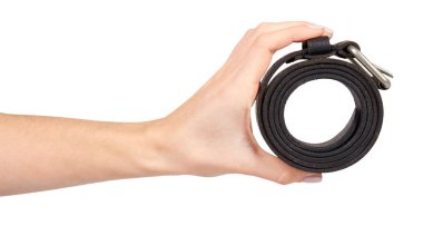 El metal toka, Erkek aksesuar ile koyu deri kemer ile. Beyaz arka plan üzerinde izole