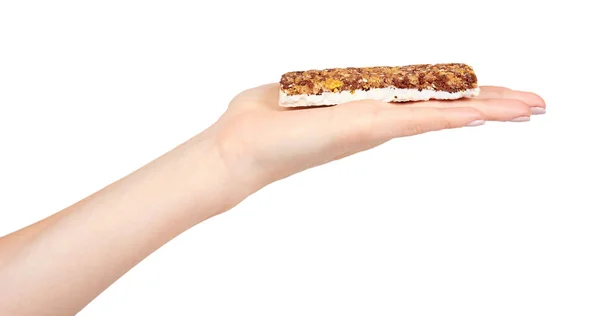 Mão com granola saudável, energia, esporte, café da manhã e barra de proteína . — Fotografia de Stock