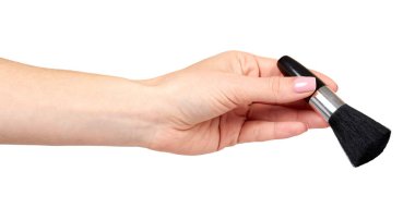 Siyah göz makyaj fırçası ile el. Izole