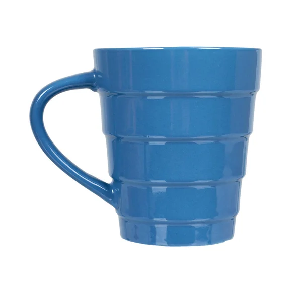 Ceașcă ceramică albastră, cană pentru cafea și ceai, ceramică de bucătărie. Izolat . — Fotografie, imagine de stoc