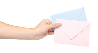 Posta için kağıt zarf, posta için mektup. Beyazda izole edilmiş.