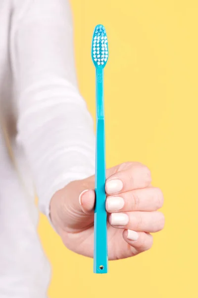 Hand Blue Toothbrush Dental Care — Stock Photo, Image