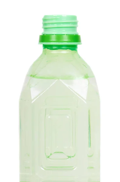 Groen Gekleurde Waterfles Geïsoleerd — Stockfoto