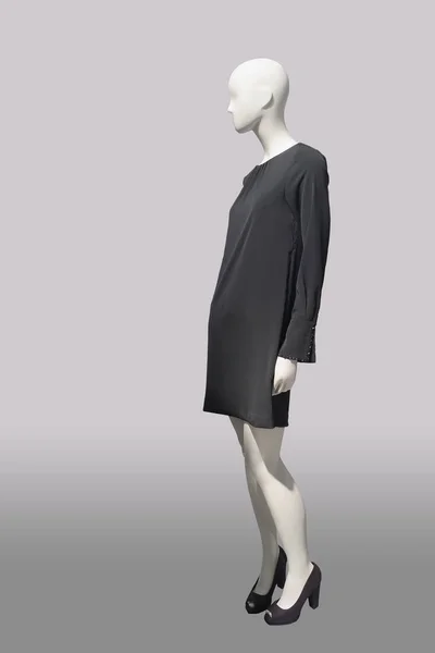 Mannequin Femme Pleine Longueur Robe Noire Isolé Aucun Nom Marque — Photo