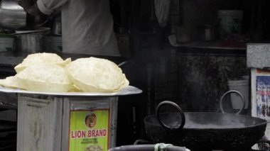 Lion Brand Street Food in India - A Culinary Delight