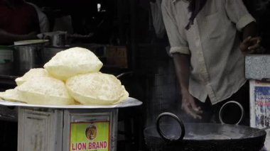 Street Food Mastery - Lion Brand in India