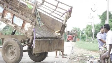 Revitalizing Indian Roads - A Journey into Sustainable Cleaning Solutions