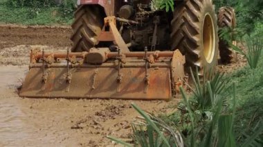 Driving Towards a Sustainable Tomorrow - The Role of Farm Tractor Technology in India