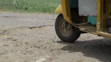 Exploring the Roughness of Indian Roads and Their Impact on Travel