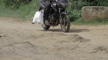 Exploring the Indian Roads - A Journey Through the Uneven Paths