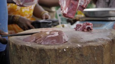 Original Gobbling in the wild - Hand-chopped meat delights