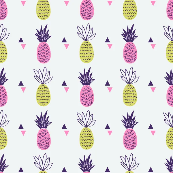 Patrón sin costura vectorial con piñas y triángulos. Fondo de fruta lindo verano . — Vector de stock