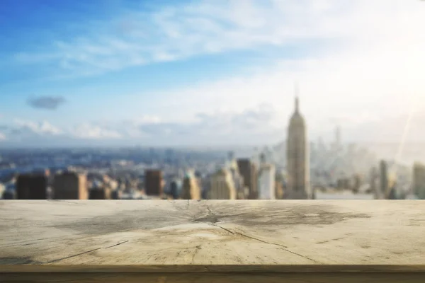 Empty Wooden Table Blurry City Background Mock — Stock Photo, Image