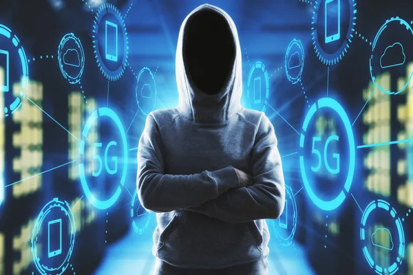 Hacker Dengan Kreatif Antarmuka Pencurian Dan Konsep Kecepatan Web Ganda — Stok Foto
