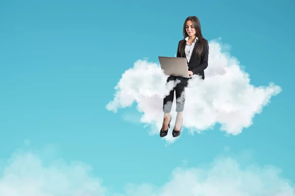 Attractive Young European Businesswoman Using Laptop While Sitting Cloud Sky — Stock Photo, Image