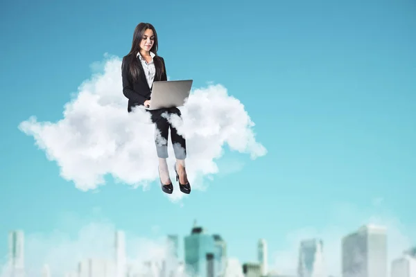 Pretty Young European Businesswoman Using Laptop While Sitting Cloud Blurry — Stock Photo, Image