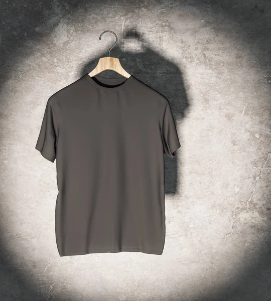 Sauberes Schwarzes Shirt Scheinwerferlicht Das Einer Betonwand Hängt Mockup Und — Stockfoto
