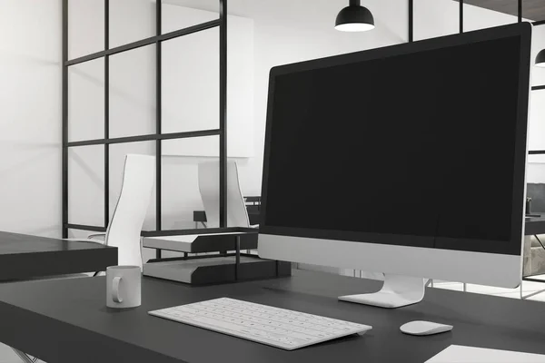 Escritorio Diseño Con Pantalla Computadora Negra Vacía Interior Oficina Moderna — Foto de Stock