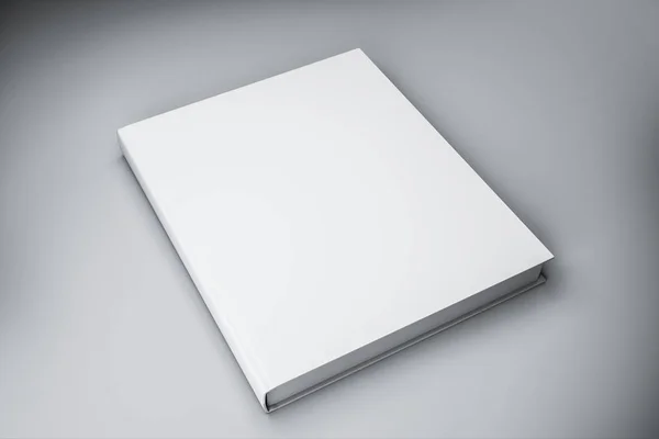Boş beyaz kitap — Stok fotoğraf