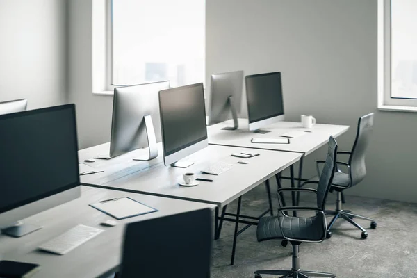 Moderne kontor for grå coworking – stockfoto