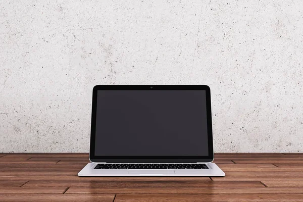 Lege laptop op zwarte achtergrond — Stockfoto