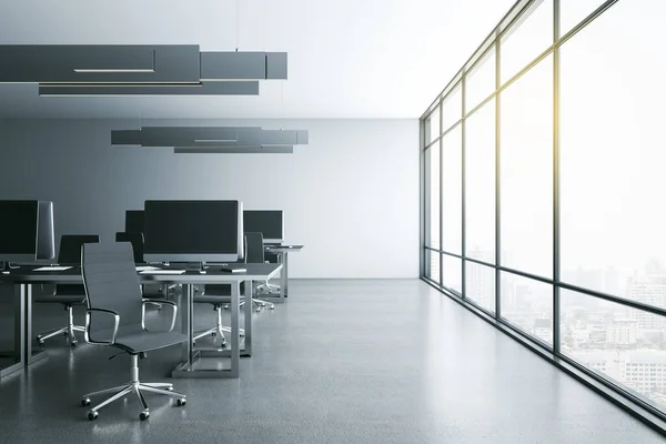 사무실은 사무실이고 컴퓨터가 테이블에 전망이야 컨셉이야 렌더링 — 스톡 사진