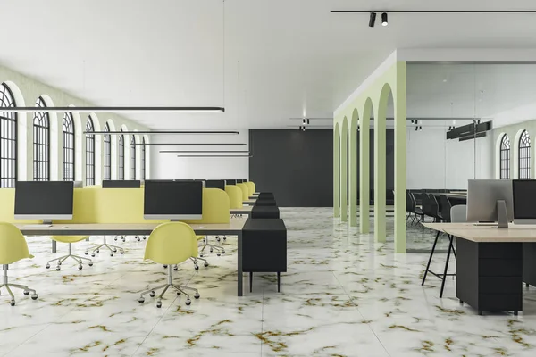 Escritório Coworking Elegante Interior Clássico Com Arco Verde Vista Brilhante — Fotografia de Stock