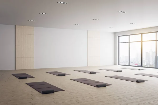 Interior Minimalista Aula Yoga Con Esteras Vista Ciudad Concepto Estilo — Foto de Stock