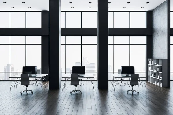 Moderne Coworking Office Hall Med Panoramautsikt Datamaskiner Bordet Hyller Med – stockfoto