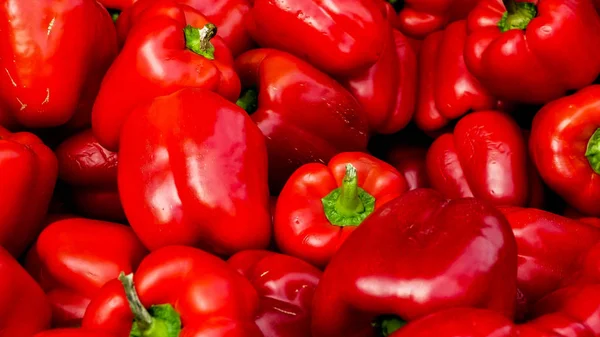 Red Peppers Basket Background — Stock Photo, Image