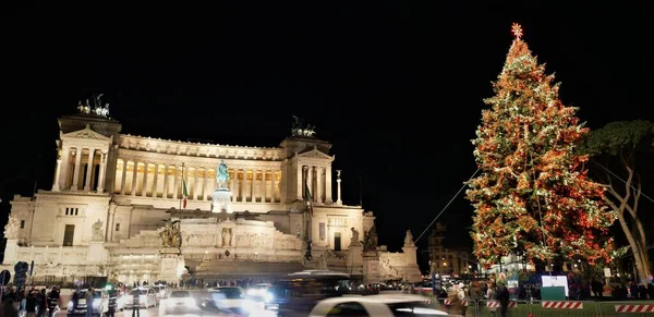 stock image ROME, ITALY - 25 DECEMBER, 2018: Famous Christmas tree 