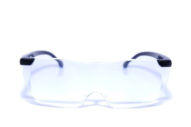 Gözlük, koruyucu, darbeye dayanıklı. Beyaz şeffaf.