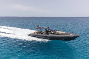 formentera şişme motorlu tekne, İspanya