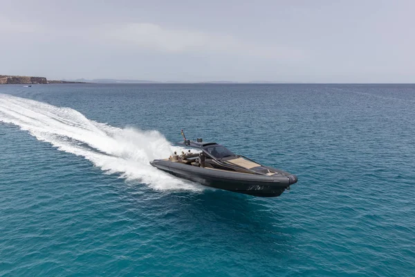 formentera şişme motorlu tekne, İspanya
