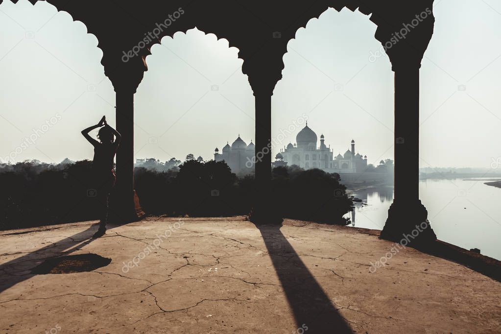 Taj Mahal and Yamuna River view from the pavilion