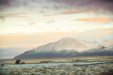  Route 1 veya Çevre Yolu (Hringvegur), İzlanda'nın yan görünümü