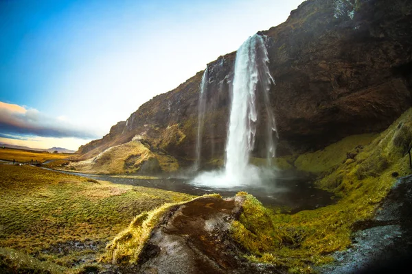 Seljalandsfoss Vízesés Egy Kis Barlang Mögött Dél Régió Izland Része — Stock Fotó