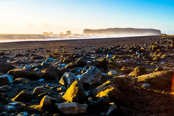 Reynisfžary Reynisfjoru Poloostrovem Dyrholaey Mys Portland Jižním Pobřeží Islandu — Stock fotografie