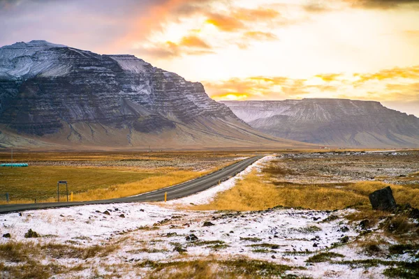 Route Veya Çevre Yolu Hringvegur Zlanda Etrafında Çalışan Ülkenin Yerleşim — Stok fotoğraf