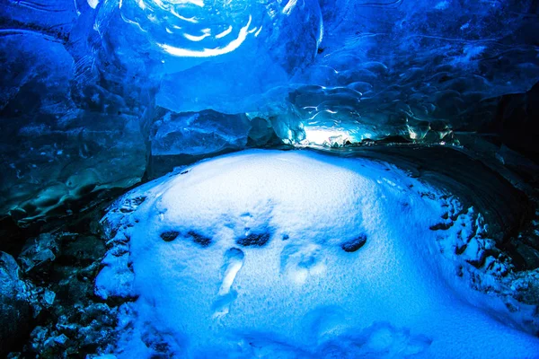 Grotta Ghiaccio Fenomeni Naturali Formati Nei Ghiacciai Durante Inverno Dall — Foto Stock