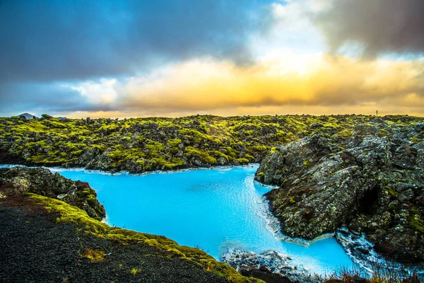 Blue Lagoon Spa Geotermal Situado Campo Lava Grindavik Península Reykjanes — Foto de Stock