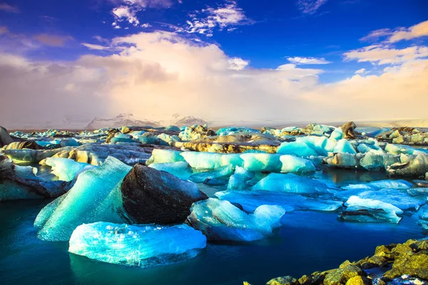 Jokulsarlon Laguna Del Río Glacial Gran Lago Glaciar Borde Del —  Fotos de Stock