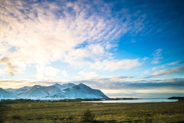 Route 1 veya Çevre Yolu (Hringvegur), İzlanda'nın yan görünümü