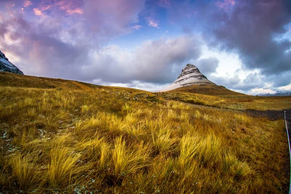 Kirkjufell Islandais Montagne Église Une Montagne 463 Haut Sur Côte — Photo