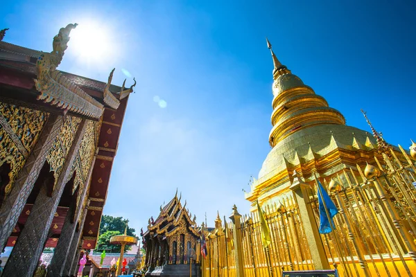 Wat Phra That Hariphunchai — Stock Photo, Image