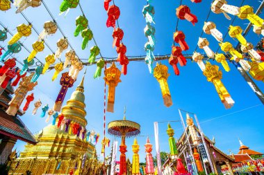 WAT phra o hariphunchai