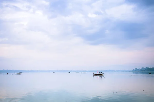 Taungthaman-tó — Stock Fotó